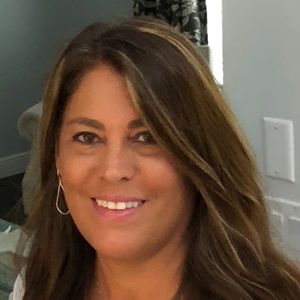 Meet your Posher, Lori